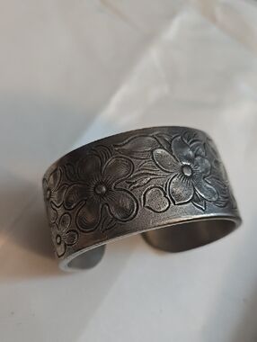 Floral Engraved Cuff Bracelet — Silver Tone